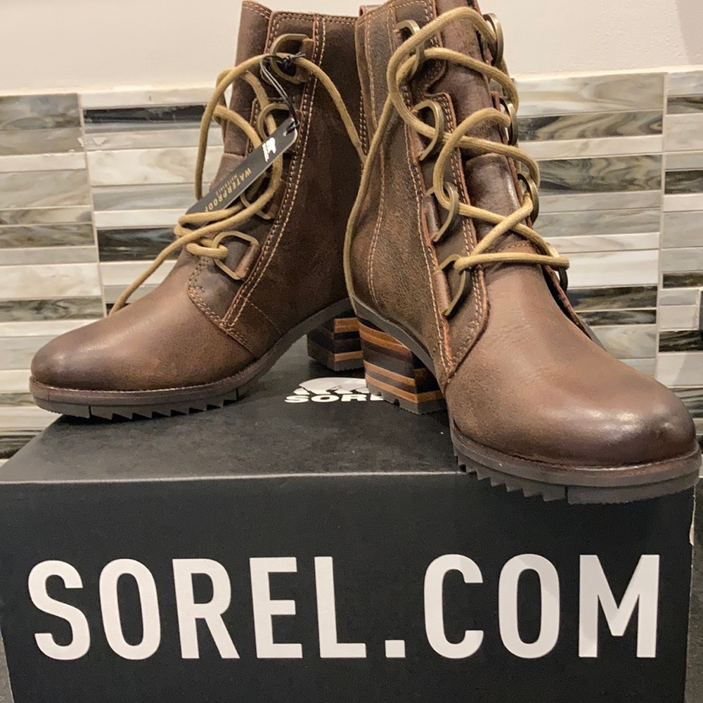 Sorel Cate Lace Bootie 7.5